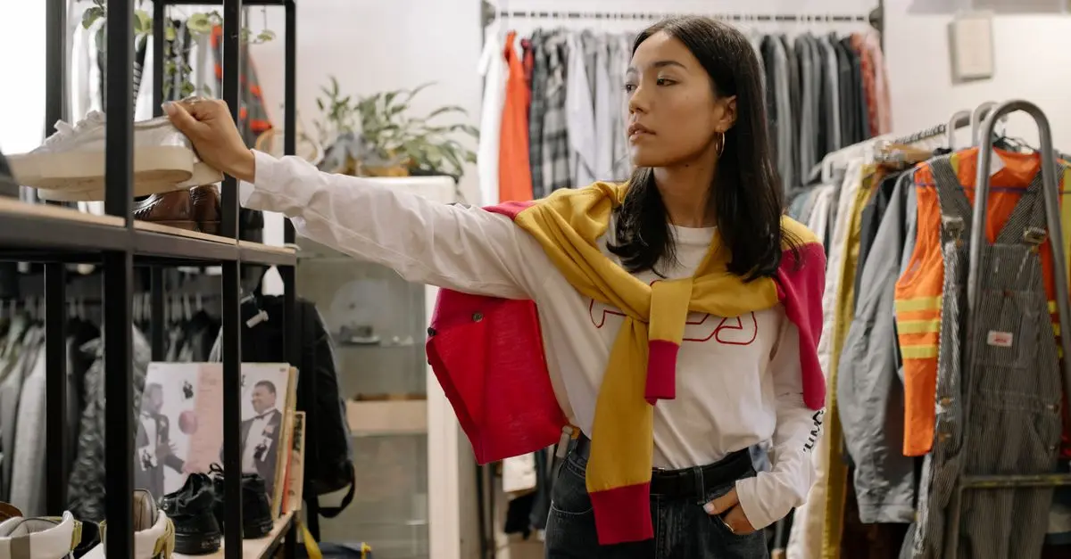 Les bienfaits de la seconde main pour vos vêtements