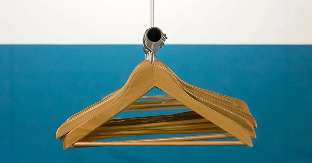Les pièces indispensables de votre garde-robe intemporelle