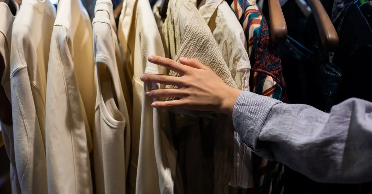 Comment choisir des vêtements écoresponsables pour un style durable