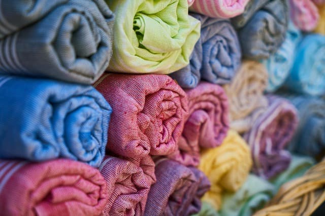 Les tissus durables à privilégier pour votre garde-robe