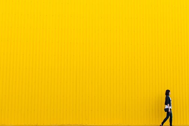 Comment adapter votre garde-robe aux dernières tendances