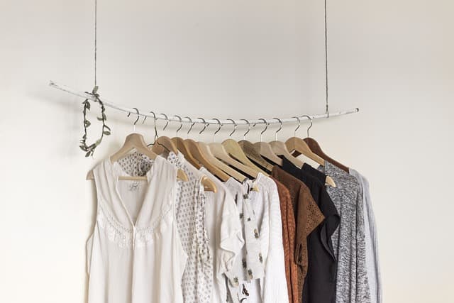 Comment choisir des vêtements écoresponsables pour votre garde-robe