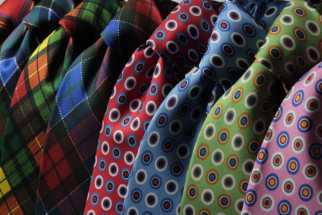 Les essentiels pour créer une garde-robe écoresponsable
